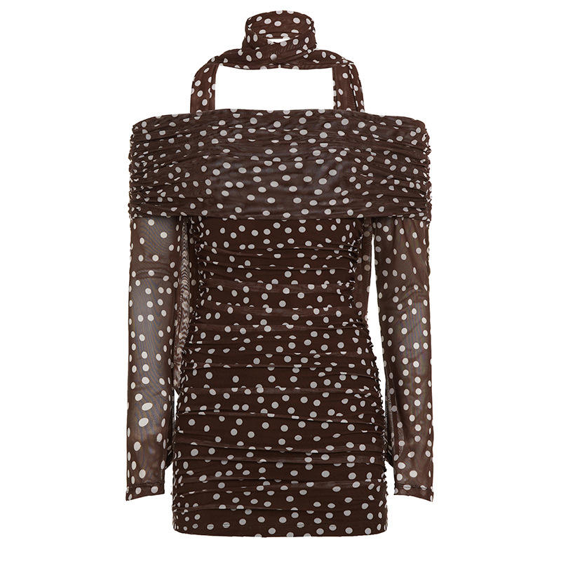 สีน้ำตาลเข้ม