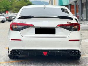 Diffuseur de pare-chocs arrière en plastique ABS+PP noir Welta, embout d'échappement à visser, lifting de style original pour FE180 2022 11e génération - Product Image 6