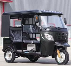 Bajaj Driewielige Vracht Driewieler Met 200cc Motor Benzine Open Lichaam 5 Passagiers - Product Image 1