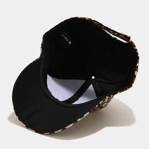 Yeni özel logo Retro leopar baskı erkekler ve kadınlar güneş şapkası açık beyzbol şapkası eğilim toptan - Product Image 4