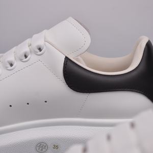 Zapatos Blancos de Moda para Primavera y Otoño 2026, Nuevos con Suela Gruesa Tipo Muffin, Forro de Cuero, Diseño Casual - Product Image 4