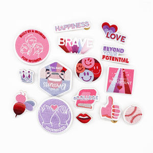 Bordado personalizado con logotipo de flor, letras en inglés, planchar en la ropa, parches de Towe 85 - Product Image 5