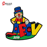 Épingles à revers personnalisées en PVC de dessin animé, logo moulé en 3D, PVC souple pour cadeau d'enfant