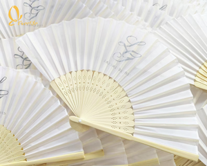พัดไม้ไผ่ที่ระลึก ราคาโรงงานแบบดั้งเดิม งานฝีมือพลาสติกคุณภาพพรีเมียม - Product Image 5