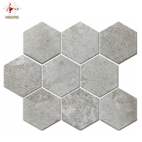 Mosaïque hexagonale en porcelaine grise de haute qualité, finition mate, pour les murs intérieurs modernes, pour les murs et les sols de salle de bain