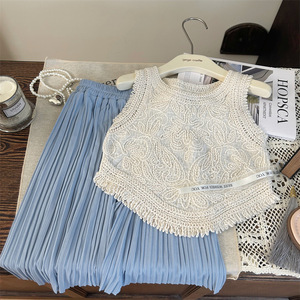 Nouvel ensemble d'été pour filles : débardeur sans manches en dentelle et pantalon plissé large en soie glacée, deux pièces - Product Image 3