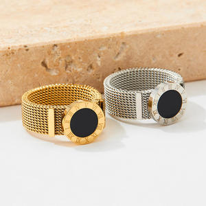 Bague en acier inoxydable plaqué or 18 carats avec chiffres romains, bracelet en maille, bijoux géométriques pour femmes - Product Image 1