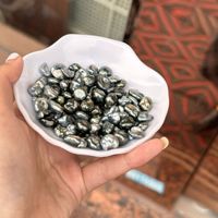 Perles de Tahiti Keshi, 7-8 mm, presque sans défauts, avec un lustre intense et brillant