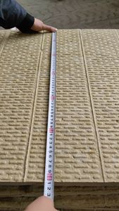 Panneau bon marché <span class=keywords><strong>de</strong></span> <span class=keywords><strong>laine</strong></span> <span class=keywords><strong>de</strong></span> <span class=keywords><strong>roche</strong></span> d'isolation thermique <span class=keywords><strong>de</strong></span> <span class=keywords><strong>laine</strong></span> minérale pour le mur intérieur - Product Image 3