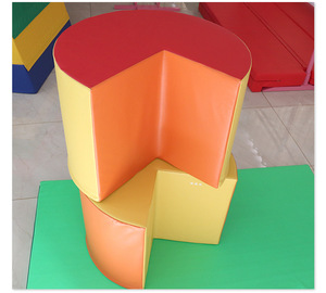 Tapis d'entraînement de gymnastique intérieure pour enfants en PVC <span class=keywords><strong>Pac</strong></span> <span class=keywords><strong>Man</strong></span> avec ressort arrière, taille et épaisseur personnalisables - Product Image 5