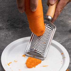 <span class=keywords><strong>เครื่อง</strong></span>ขูดมันฝรั่งแตงกวาและขิงทำจากโลหะสแตนเลสทนทานใช้งานได้หลากหลายใช้ในครัวใช้ด้วยมือ - Product Image 5