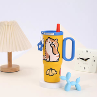 Gobelet isotherme tendance en acier inoxydable 316 personnalisable avec grande poignée pour les voyages, les sports de plein air et la boisson