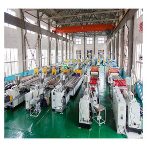 เครื่องอัดรีดพลาสติกรีไซเคิลพลาสติกนำกลับมาใช้ใหม่ได้เป็นมิตรต่อสิ่งแวดล้อมเครื่องทำเสาพลาสติกสำหรับทำรั้ว - Product Image 2