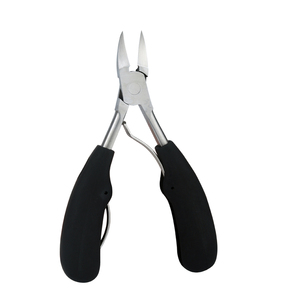 WELLFLYER Juego de alicates <span class=keywords><strong>para</strong></span> cutículas de uñas encarnadas de acero inoxidable profesional <span class=keywords><strong>para</strong></span> adultos, <span class=keywords><strong>lima</strong></span> de uñas, limpieza, Clipper negro - Product Image 4