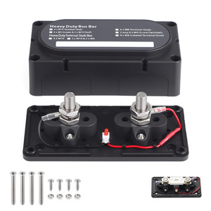 Cnspeed Barra Colectora de Alta Resistencia M10 con Terminales de Perno 300A 12-48V con Indicador LED y Portafusibles - Product Image 2