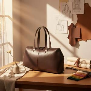 Nouveau sac Boston en cuir d'agneau style japonais pour femme, sac bandoulière à poignée supérieure, sac de transport rétro tendance, style européen et américain - Product Image 2