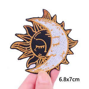Patchs brodés en gros pour vêtements, motif dessin animé Fille Soleil Lune, à thermocoller, personnalisables avec logo - Product Image 5