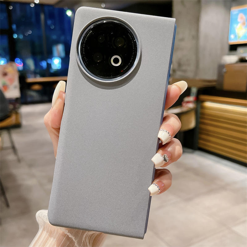 สีเทาเข้ม