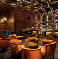 Bar moderne personnalisé de style industriel comptoir de bar club en forme de L présentoir à vin comptoir réception