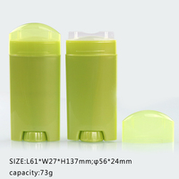 Bâton de parfum désodorisant solide antisudorifique elliptique de 73g versé dans un emballage en plastique de grande capacité