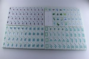 Mahjong américain de collection 36 mm (1-7/16 po) à 4 couches gravées, <span class=keywords><strong>règles</strong></span> NMJL, 160 tuiles, vert mousse nacré, pour divertissement pokeristique - Product Image 3