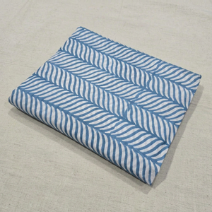 Tela india estampada a mano, hermosa tela decorativa hecha a mano con estampado floral, tela de algodón para confección de vestidos, textiles para el hogar, estampado personalizado - Product Image 1