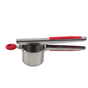 Prensa y Triturador de Patatas de Acero Inoxidable con Asas de Silicona - Prensa y Triturador de Frutas de Alta Resistencia - Product Image 2