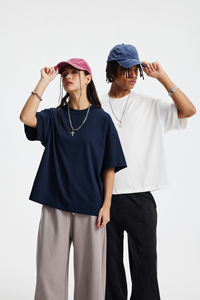 เสื้อยืดโอเวอร์ไซส์ทรงบ็อกซี่ ผ้าคอตตอนคุณภาพสูง 275gsm พิมพ์ลาย DTG แบบกำหนดเอง ทรงครอป น้ำหนักมาก แบรนด์แฟชั่นสุดฮิต สไตล์สตรีทแวร์ - Product Image 3