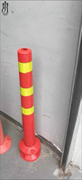 Poteau de signalisation de stationnement réfléchissant en plastique flexible à rebond, équipement de sécurité routière, vente chaude