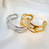 Bracelet Explosif Joyas De Acero Inoxidable Al Por Mayor Bracelet En Acier Inoxydable Plaqué Or 18K Bracelet Creux Vague Exagérée