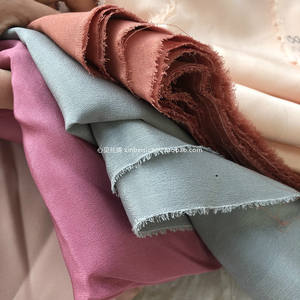 Vendita all'Ingrosso <span class=keywords><strong>di</strong></span> Crepe de Chine 100% <span class=keywords><strong>Seta</strong></span> 12~40mm in PFD Tinta Unita 54 Pollici Direttamente dalla Fabbrica in Stock per Abiti da Sposa e Abbigliamento - Product Image 1