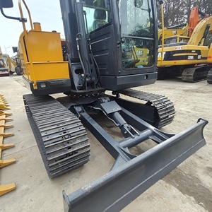 Excavadora Hyundai HX80G de 8 Toneladas con Cucharón de Excavación de 0.4m³ de Capacidad, Bajo Precio, Pocas Horas de Trabajo, Equipo Miniexcavador Usado - Product Image 2