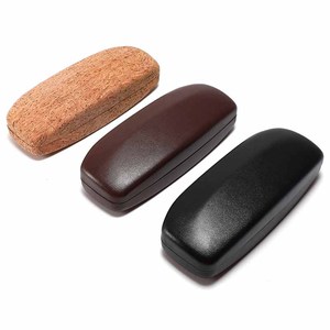 Étui à lunettes élégant et moderne, noir, en cuir PU, rectangulaire, design minimaliste, pour lunettes de vue et de soleil, automne 2024 - Product Image 5