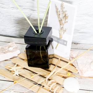 Hàng Mới Về Bộ Quà Tặng Khuếch Tán Cây Sậy Chai Khuếch Tán Cây Sậy Dầu Tự Nhiên 150Ml Gia Dụng Sang Trọng - Product Image 2