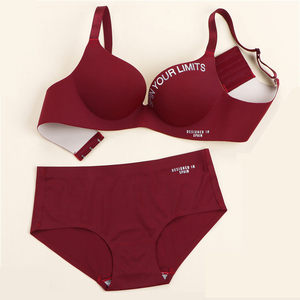Ensemble <span class=keywords><strong>soutien</strong></span>-<span class=keywords><strong>gorge</strong></span> et culotte <span class=keywords><strong>sans</strong></span> armatures moulé <span class=keywords><strong>sans</strong></span> coutures pour femme, dos en U lisse, bretelles réglables, <span class=keywords><strong>microfibre</strong></span>, usage quotidien, 32-38AB, 8 couleurs - Product Image 1