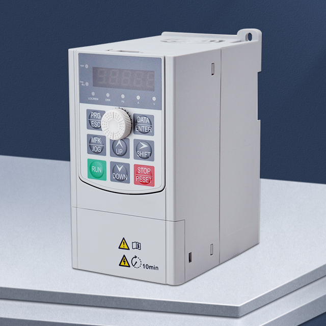 High Tech Three Phase Output Frequency Converter VFD 0.4KW VFD 1.5KW VFD 2.2KW 220V Ac Drive Frequency Inverter