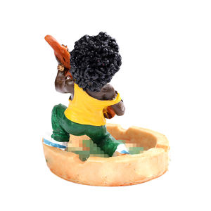 Posacenere <span class=keywords><strong>Rasta</strong></span> posacenere in resina fumante - Product Image 1