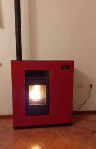 Estufa de calefacción automática que ahorra energía y es respetuosa con el medio ambiente Estufa de <span class=keywords><strong>pellets</strong></span> pequeña Quemador de estufa de <span class=keywords><strong>pellets</strong></span> de madera moderno - Product Image 6