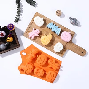 Molde de Silicona 3D para Fondant de Halloween, Diseño Espeluznante y Adorable, para Decoración de Pasteles, Barras de Chocolate y Manualidades - Product Image 6