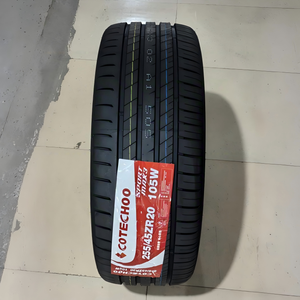 ยางเรเดียล COTECHOO 255/45R20 ใหม่ สำหรับรถยนต์นั่งส่วนบุคคล ประสิทธิภาพสูง ใช้งานได้ทุกฤดู ทนทานต่อการสึกหรอ ได้รับการรับรองมาตรฐาน DOT/ECE/ISO - Product Image 1