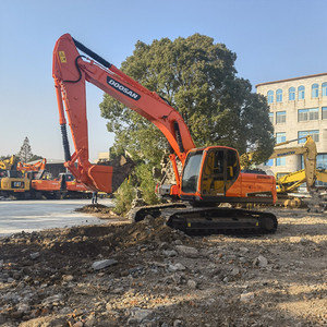 Excavadora DOOSAN usada de alta calidad, rentable, maquinaria de construcción sobre orugas de 25 toneladas, motor central de Corea incluido - Product Image 6