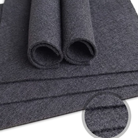 Fabricant de tissu non tissé noir aiguilleté sur mesure et de feutre polyester ignifuge