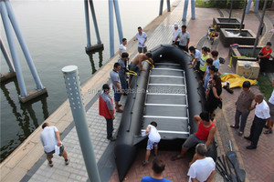 Yacht <span class=keywords><strong>de</strong></span> sport gonflable en PVC personnalisé <span class=keywords><strong>bateau</strong></span> rigide <span class=keywords><strong>bateau</strong></span> <span class=keywords><strong>de</strong></span> <span class=keywords><strong>pêche</strong></span> <span class=keywords><strong>à</strong></span> rames <span class=keywords><strong>à</strong></span> <span class=keywords><strong>vendre</strong></span> pour l'extérieur - Product Image 4