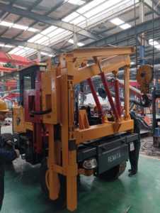 Pilonneuse compacte à roues pour l'entretien <span class=keywords><strong>routier</strong></span> local - Product Image 6