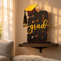 Décorations de remise de diplôme très demandées : ornements en bois, plaques nominatives pour la salle de classe, articles cadeaux pour la fête de remise de diplôme