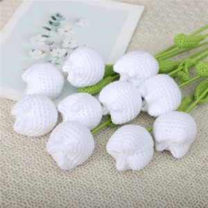 Venta al por Mayor de Flores Artificiales Tejidas a Mano, Tulipanes de Ganchillo para Decoración del Hogar y Regalos - Product Image 5
