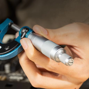 Precisie Elektronische Micrometer Buitenmeters Meetinstrument Met Abs Roestvrijstalen Aluminium Stalen Materialen