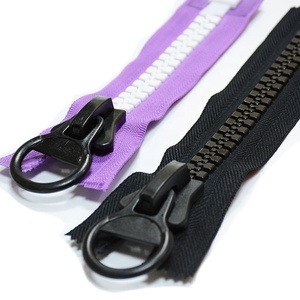 Custom Bulk Eco-Friendly Decorative <strong>Zip</strong> <strong>Fasteners</strong> Fashionable Slider Big Teeth Plastic Resin 20 Zipper Close-End Customized Size - Product Image 2