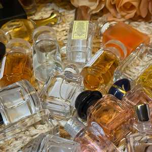 Flacone Spray in Vetro da 5ml 10ml per Campioni di Profumo, Fragranza Fruttata, Comodo da Portare, Eau De Parfum per <span class=keywords><strong>Donne</strong></span> - Product Image 5