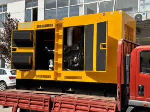 Groupe électrogène diesel 400 kVA avec moteur Perkin 2206C-E13TAG3, silencieux, avec capot, groupe électrogène diesel <span class=keywords><strong>320</strong></span> kW - Product Image 5